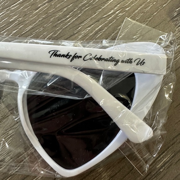 White heart custom sunglasses cute anniversary cocktail wedding party event Chic - Picture 5 of 5
